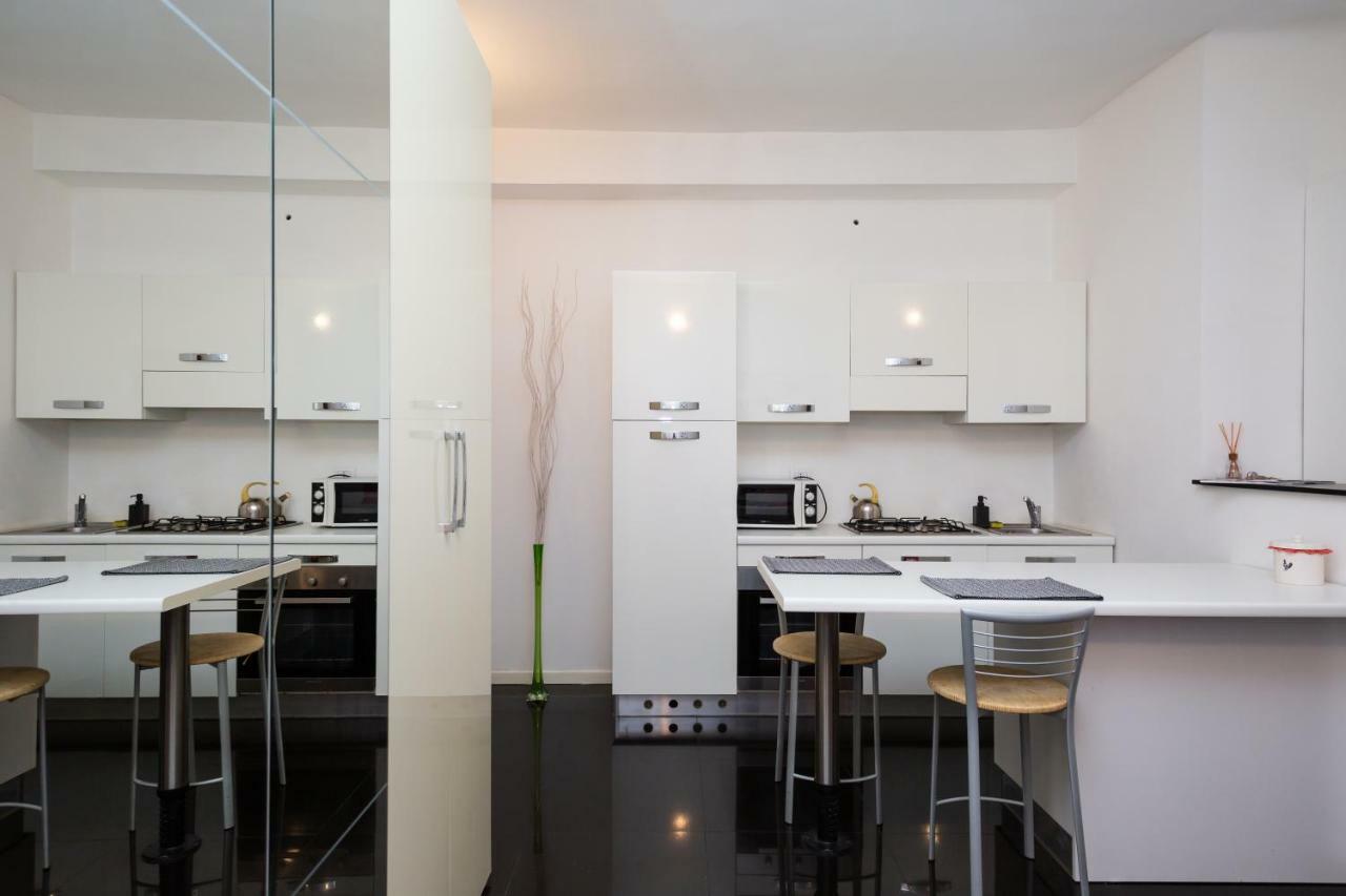 Bilocale Zona Centrale Milan Exterior photo